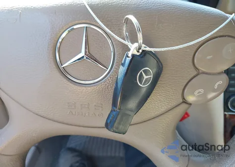 2006 Mercedes-Benz Clk 500 z USA, uszkodzony, nr VIN WDBTK75G36T067719